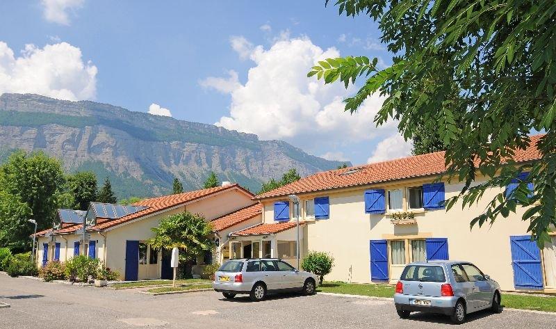 Comfort Hotel Grenoble Meylan Exterior photo