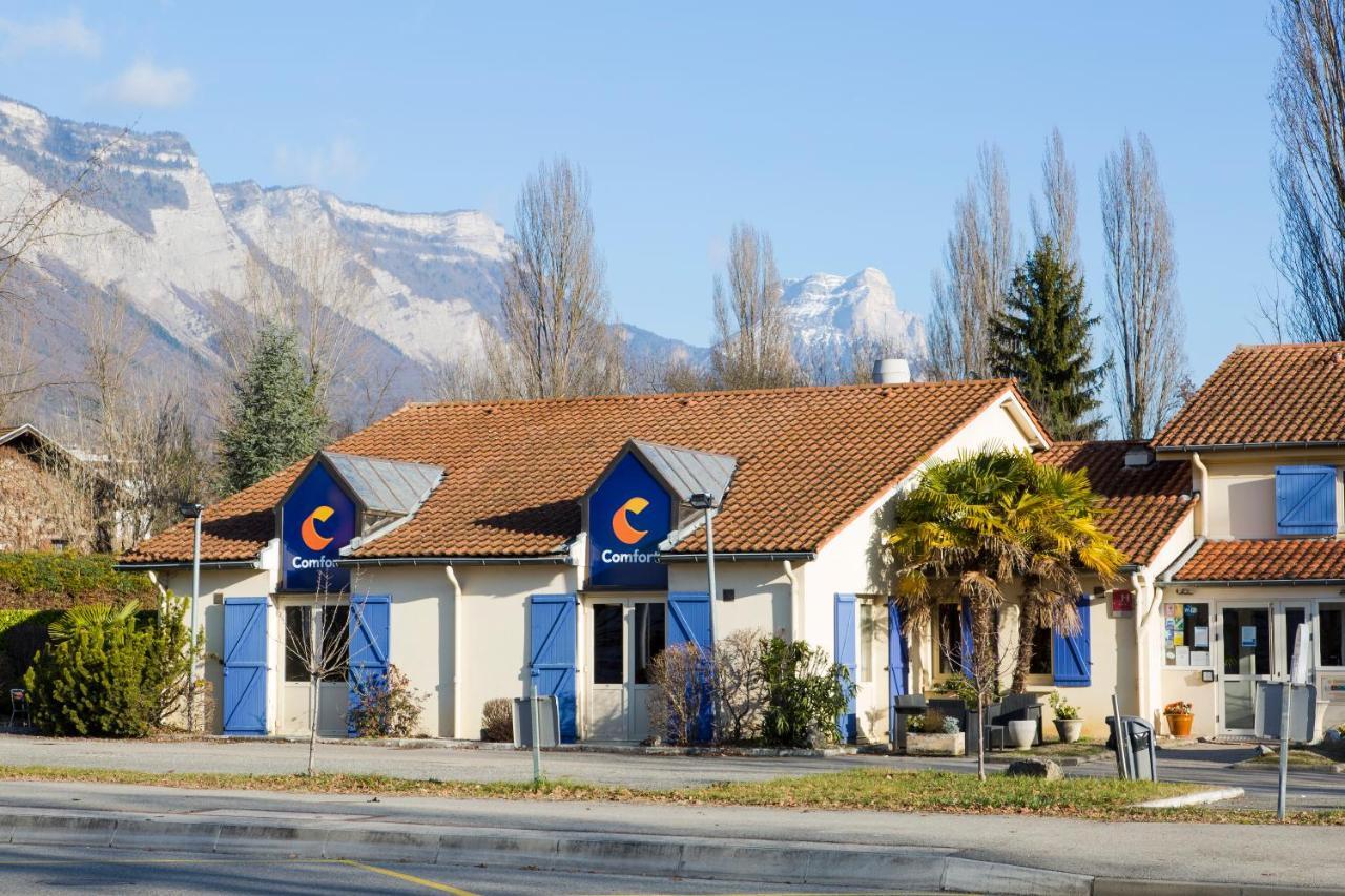 Comfort Hotel Grenoble Meylan Exterior photo