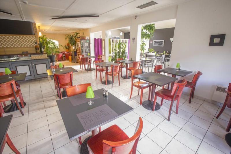 Comfort Hotel Grenoble Meylan Exterior photo